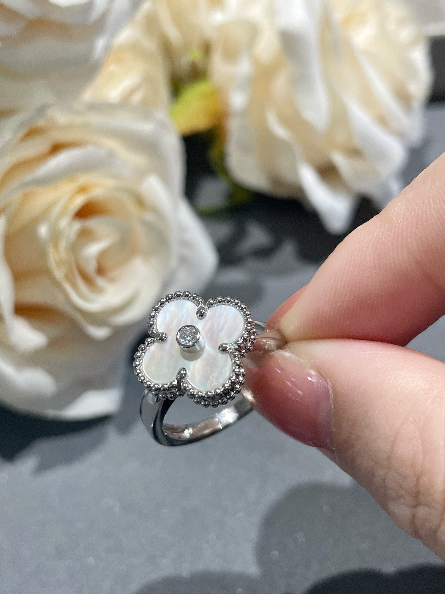 [Olivia Jewelry]CLOVER SILVER MOP DIAMOND RING