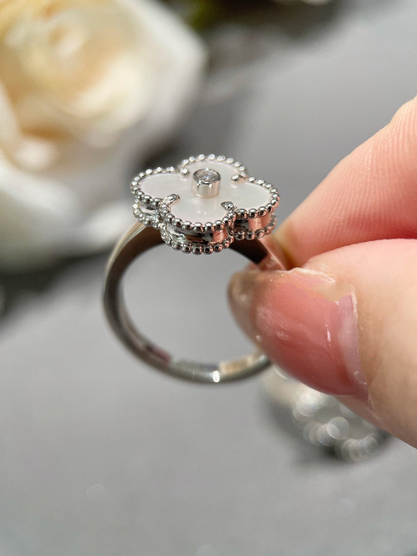 [Olivia Jewelry]CLOVER SILVER MOP DIAMOND RING