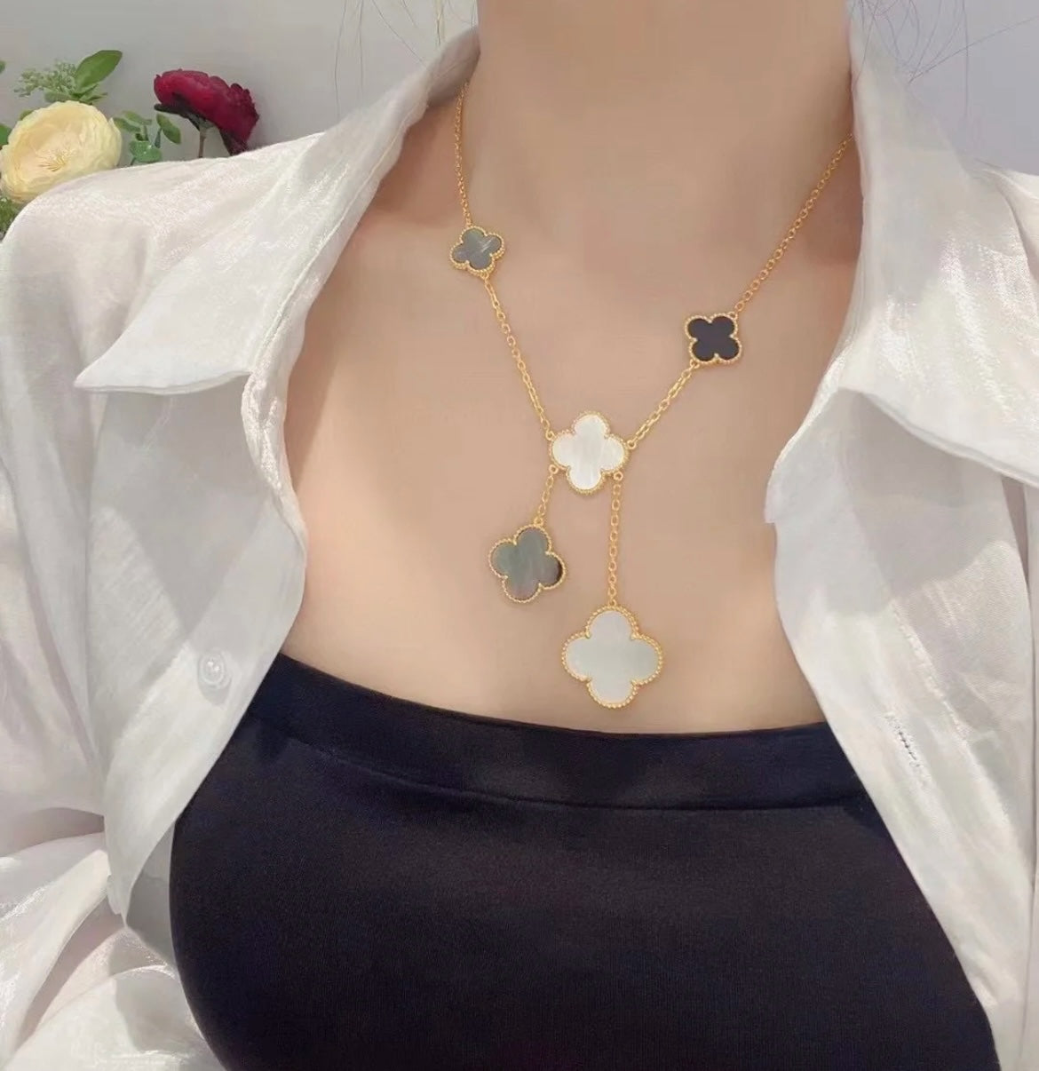 [Olivia Jewelry]CLOVER 6 MOTIF MOP ONYX GOLD NECKLACE