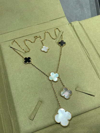 [Olivia Jewelry]CLOVER 6 MOTIF MOP ONYX GOLD NECKLACE