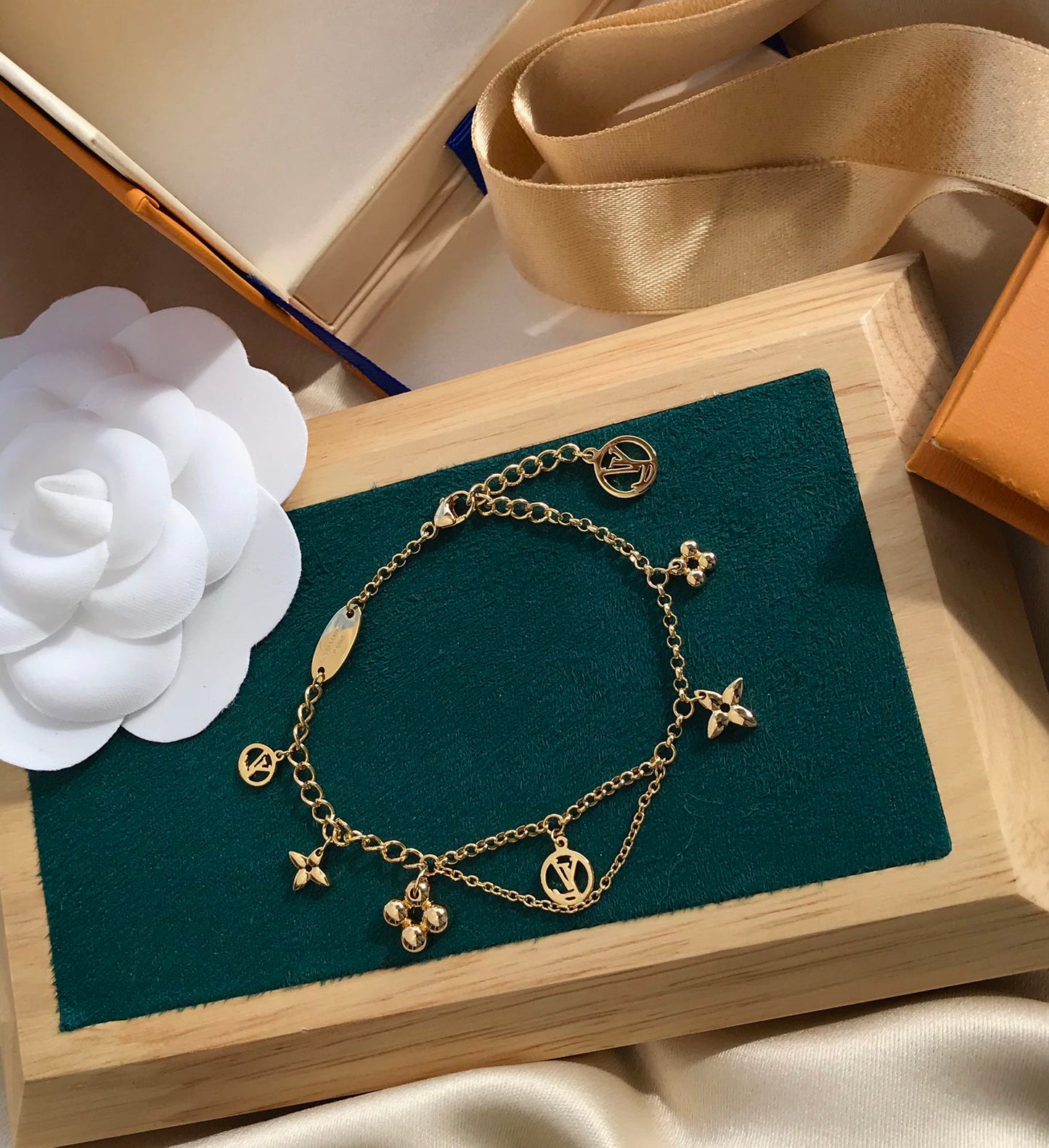 [Olivia Jewelry]BLOOMING PINK GOLD MOP BRACELET