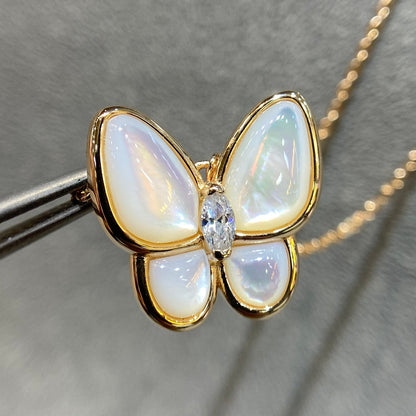 [Olivia Jewelry]BUTTERFLY MOP DIAMOND NECKLACE