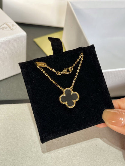 [Olivia Jewelry]CLOVER ROCK CRYSTAL ROSE GOLD NECKLACE