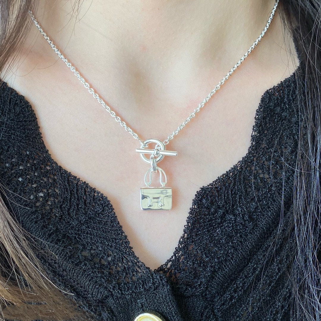 [Olivia Jewelry]CONSTANCE PEDANT SILVER NECKLACE
