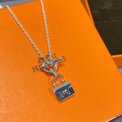 [Olivia Jewelry]CONSTANCE PEDANT SILVER NECKLACE