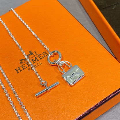[Olivia Jewelry]CONSTANCE PEDANT SILVER NECKLACE