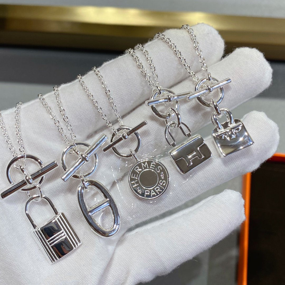 [Olivia Jewelry]CONSTANCE PEDANT SILVER NECKLACE