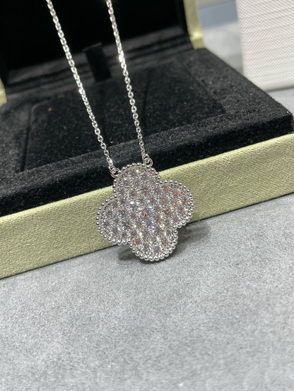 [Olivia Jewelry]CLOVER 25MM LARGE PENDANT DIAMOND PAVED SILVER NECKLACE
