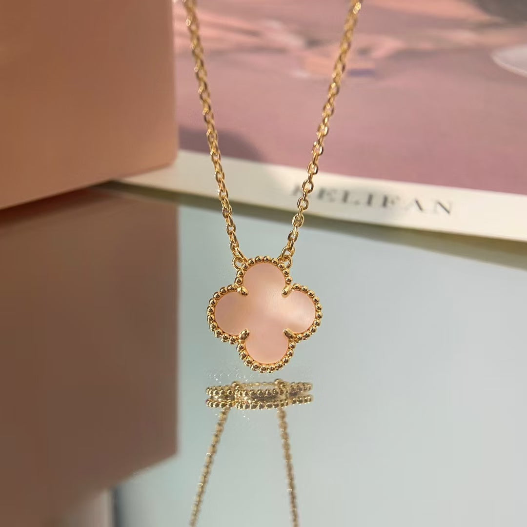 [Olivia Jewelry]CLOVER 15MM PINK MOTHER-OF-PEARL SINGLE FLOWER NECKLACE