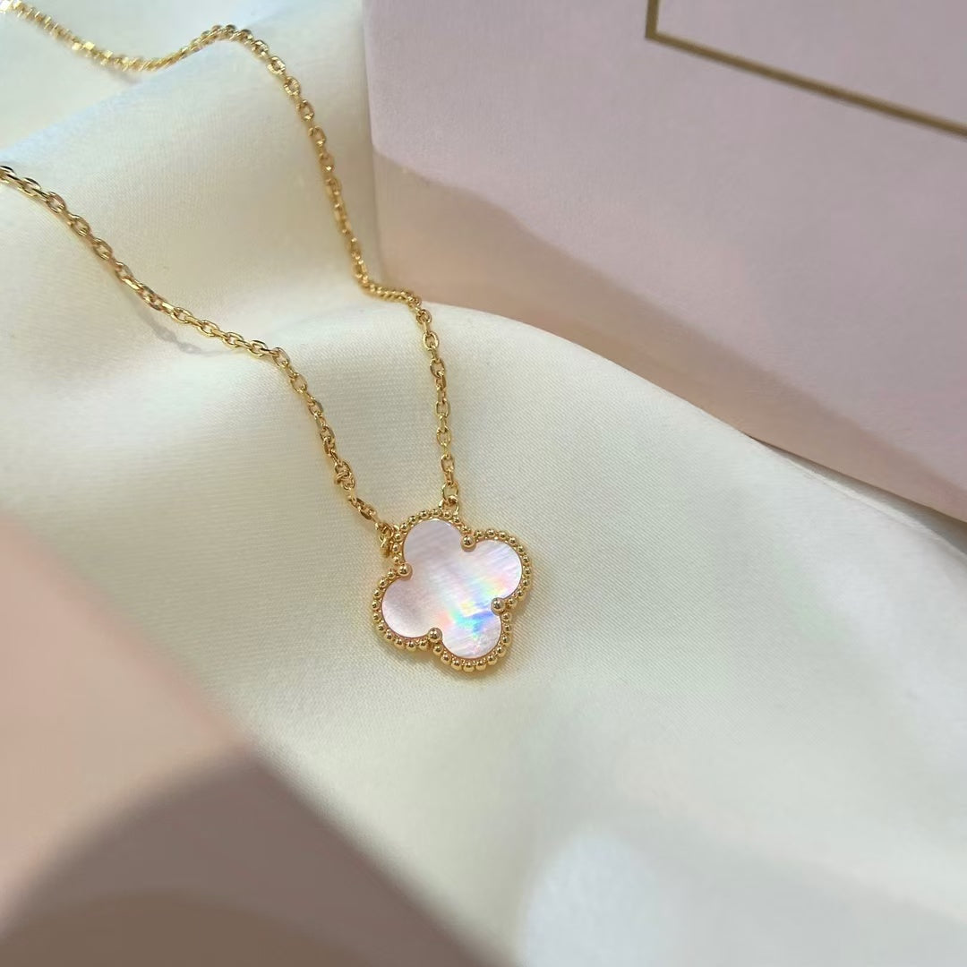 [Olivia Jewelry]CLOVER 15MM PINK MOTHER-OF-PEARL SINGLE FLOWER NECKLACE
