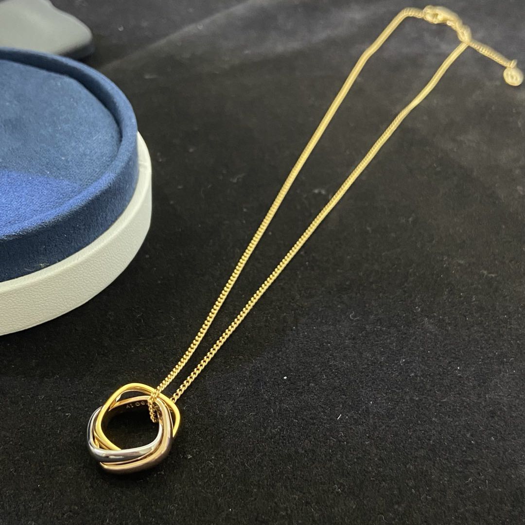 [Olivia Jewelry]TRINITY NECKLACE GOLD SMALL MODEL