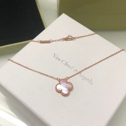 [Olivia Jewelry]CLOVER 15MM PINK MOTHER-OF-PEARL SINGLE FLOWER NECKLACE