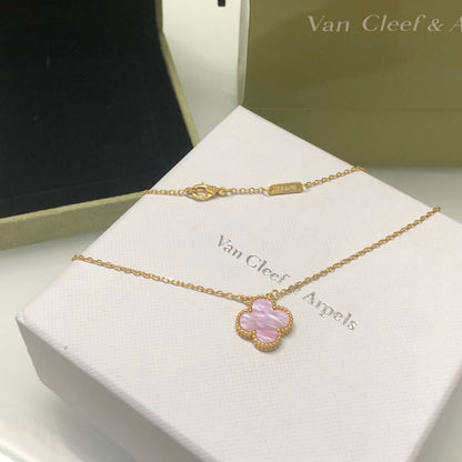 [Olivia Jewelry]CLOVER 15MM PINK MOTHER-OF-PEARL SINGLE FLOWER NECKLACE
