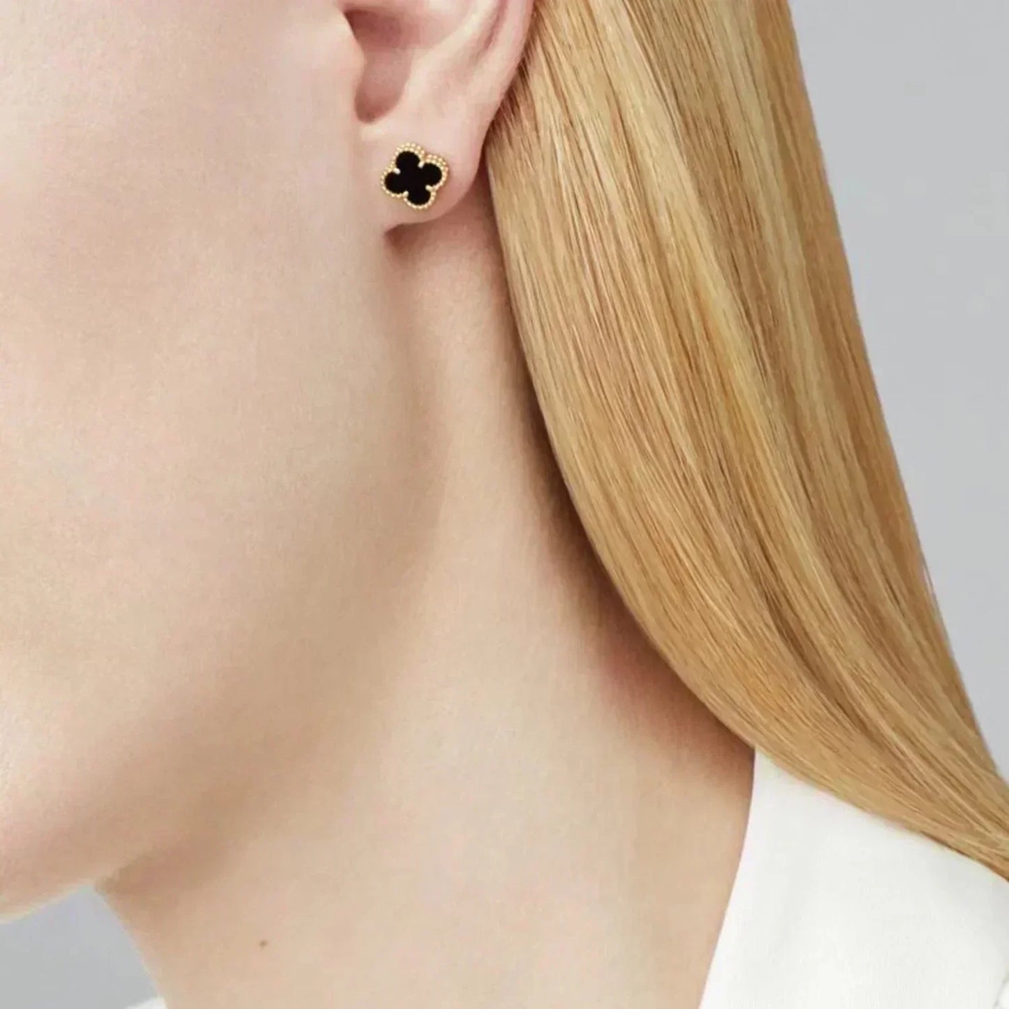 [Olivia Jewelry]CLOVER MINI 9.5MM BLACK MOP EARRINGS