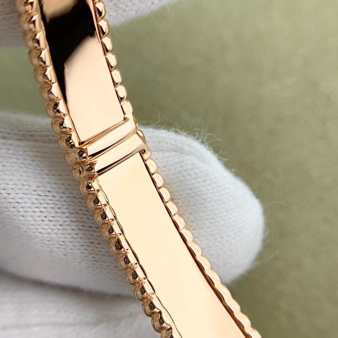 [Olivia JW]CLOVER BRACELET ENGRAVING SERIES