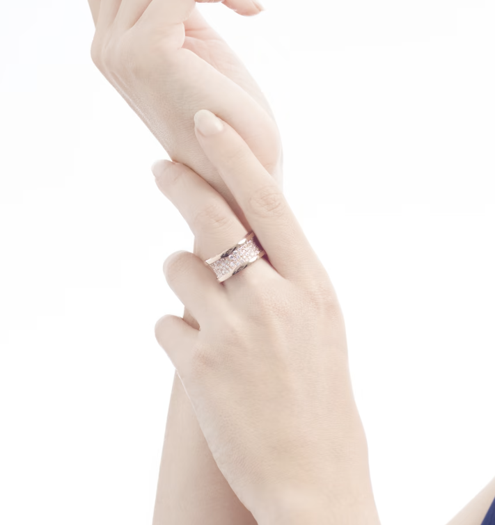 [OLIVIA]ZERO 1 WITH PAVED DIAMONDS ON THE SPIRAL RING