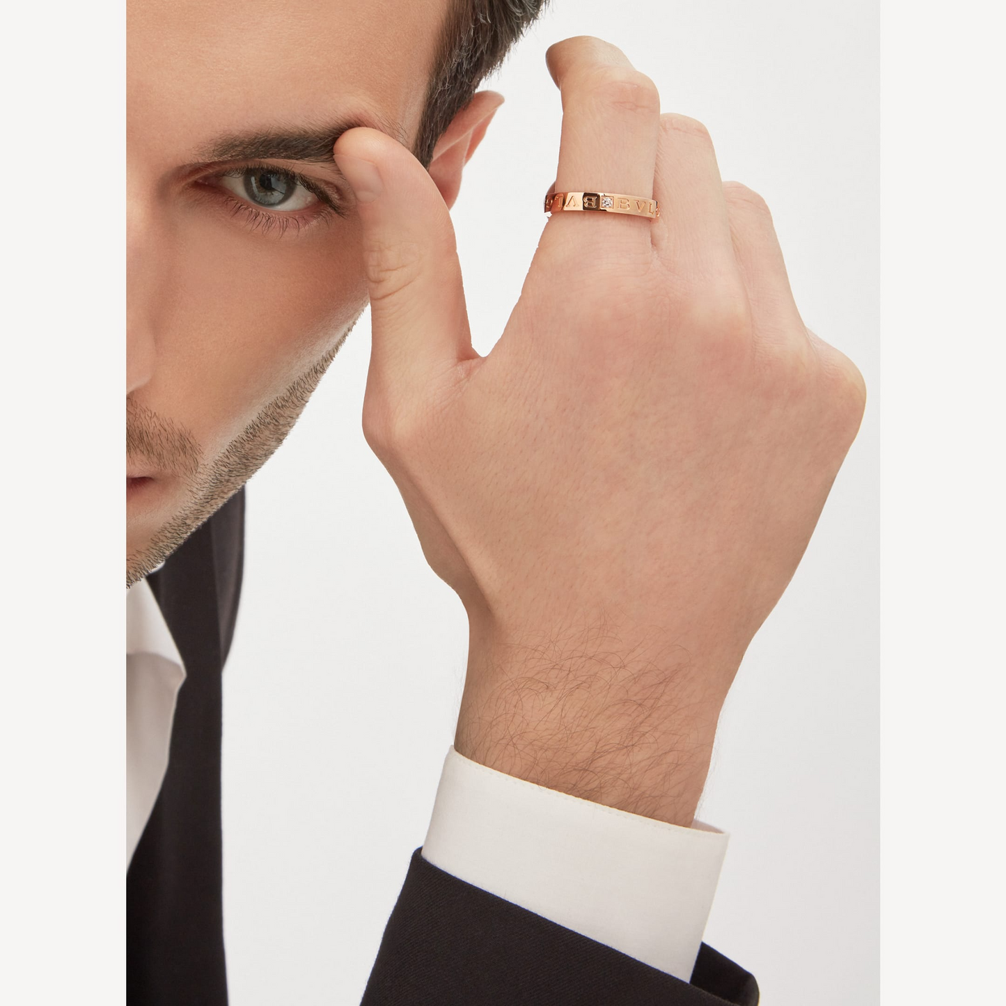 [OLIVIA]ZERO 1 ESSENTIAL WITH A DIAMOD RING