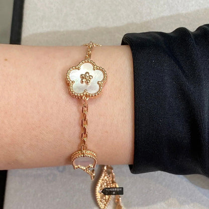 [Olivia JW]LUCKY SPRING 5 MOTIF BRACELET