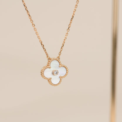 [Olivia Jewelry]CLOVER 15MM DIAMOND WHITE FRITILLARIA NECKLACE