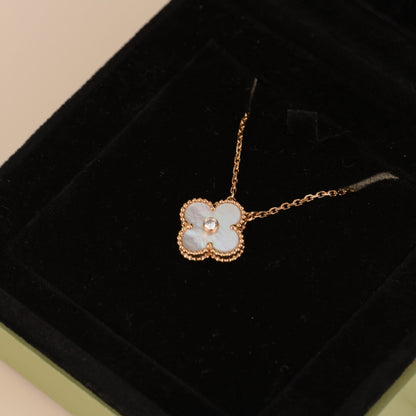 [Olivia Jewelry]CLOVER 15MM DIAMOND WHITE FRITILLARIA NECKLACE