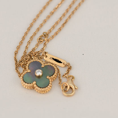 [Olivia Jewelry]CLOVER 15MM DIAMOND AND MOTHER-OF-GREY NECKLACE