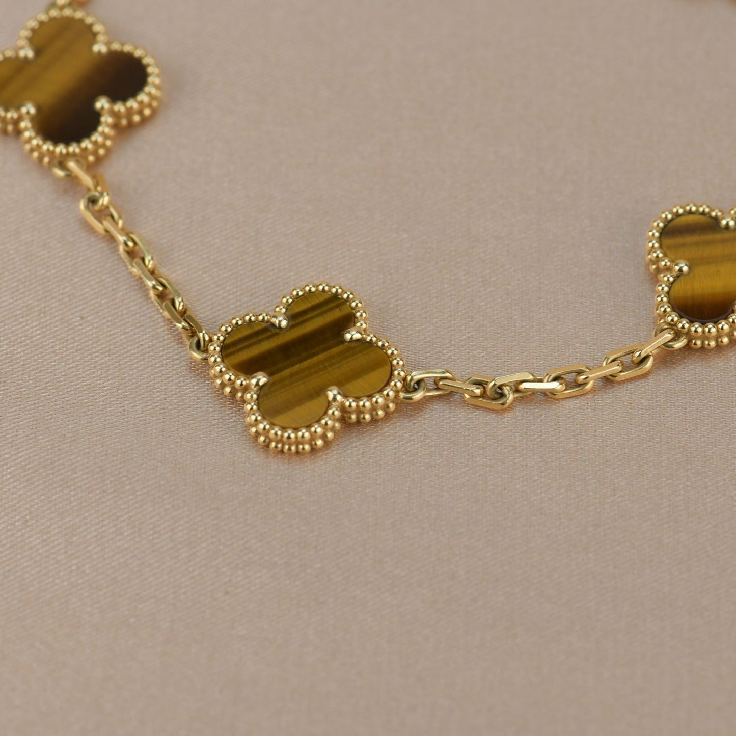 [Olivia JW]CLOVER  5 MOTIFS TIGER EYE BRACELET