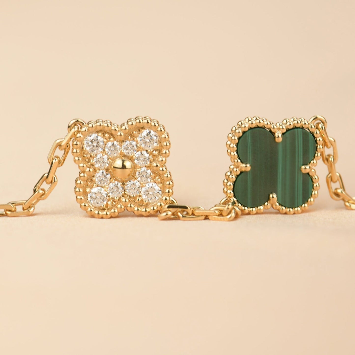 [Olivia JW]CLOVER  5 MOTIF MALACHITE DIAMOND BRACELET