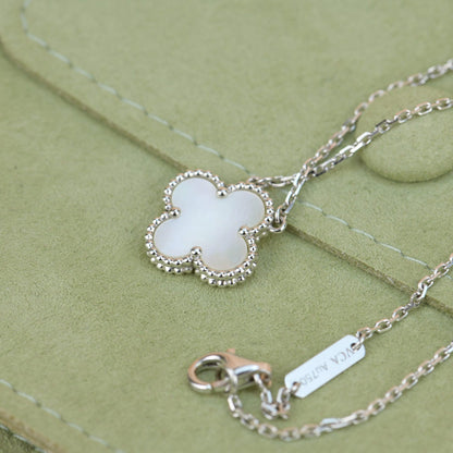 [Olivia Jewelry]CLOVER  15MM WHITE MOTHER-OF-PEARL SILVER