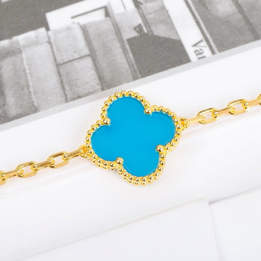 [Olivia JW]CLOVER 5 MOTIFS TURQUOISE BRACELET