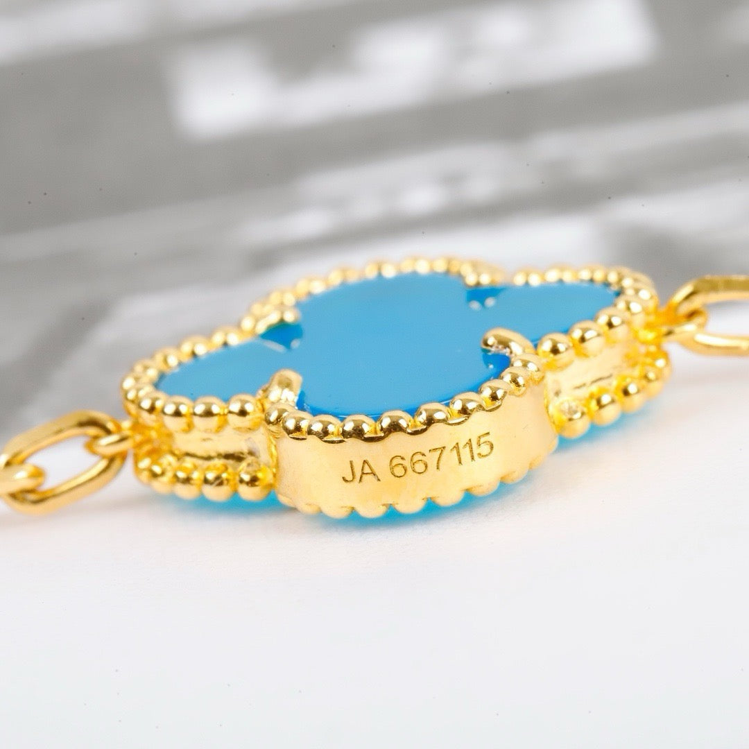 [Olivia JW]CLOVER 5 MOTIFS TURQUOISE BRACELET