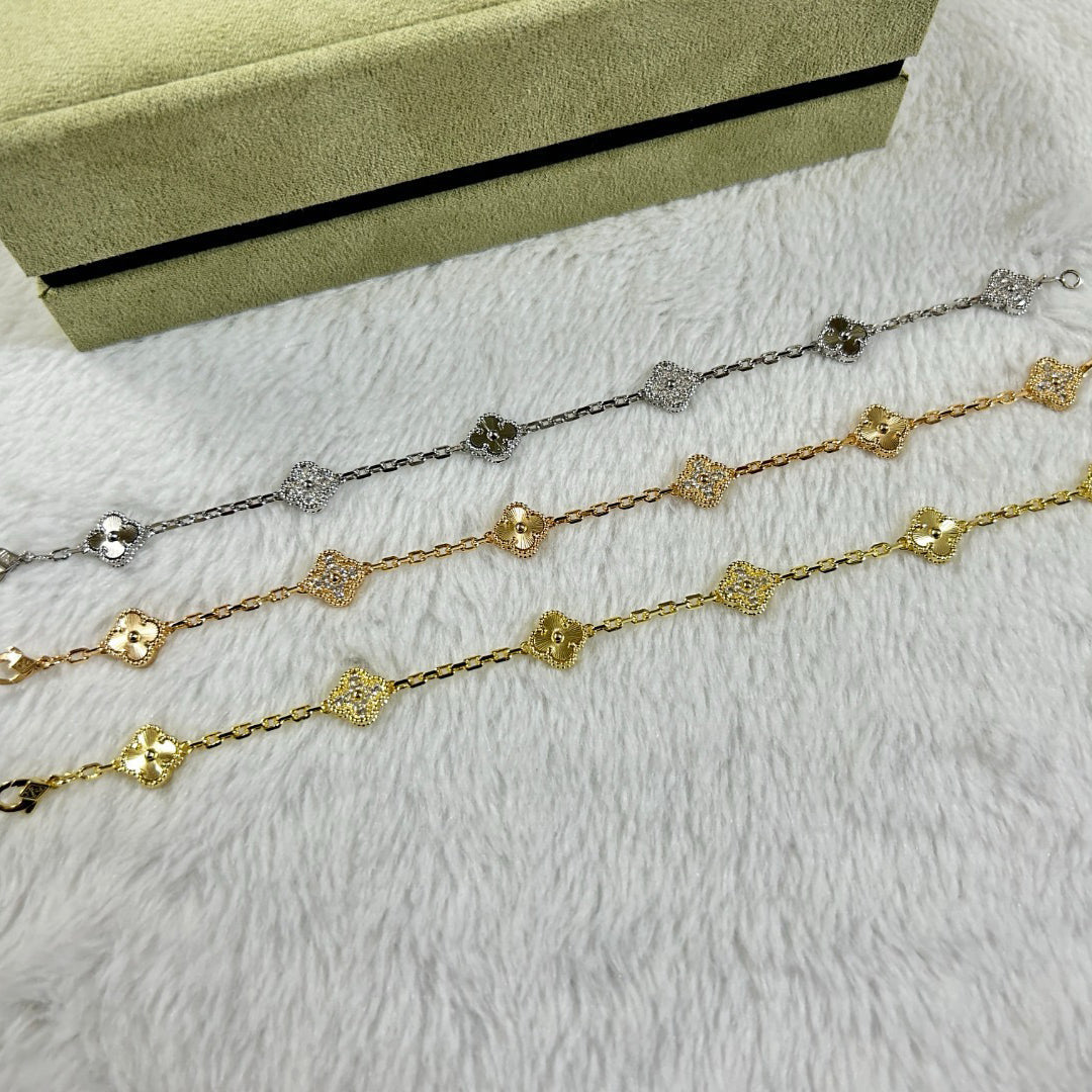 [Olivia JW]CLOVER 6 MOTIF DIAMOND LASER BRACELET