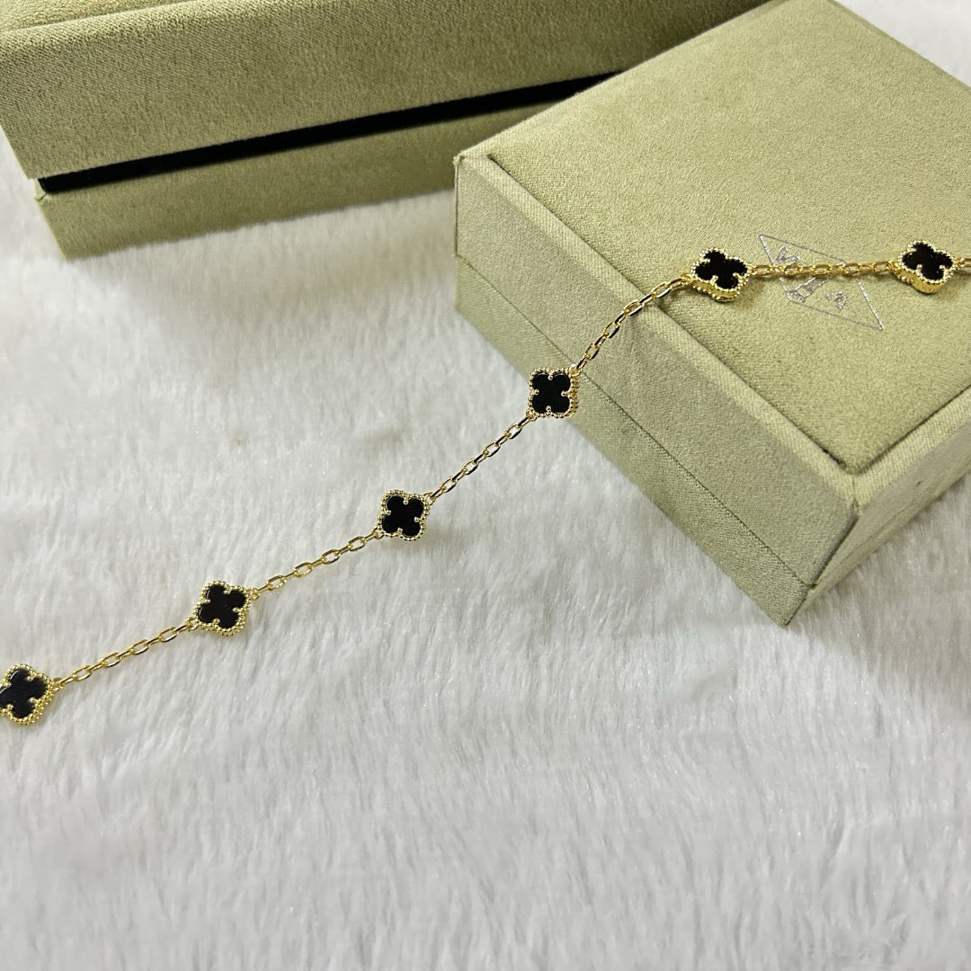 [Olivia JW]CLOVER 6 MOTIF  ONYXS BRACELET