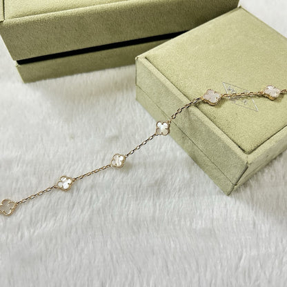 [Olivia JW]CLOVER 6 MOTIF WHITE MOP BRACELET