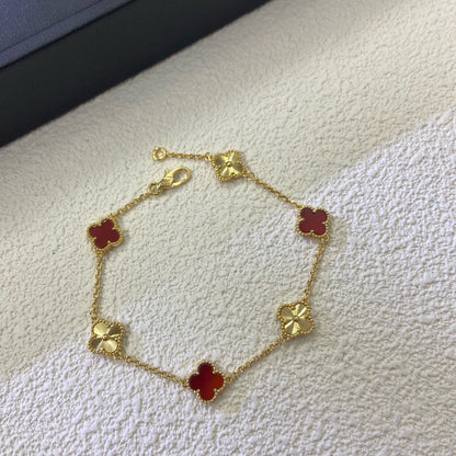 [Olivia JW]CLOVER 6 MOTIF RED AGATE LASER BRACELET