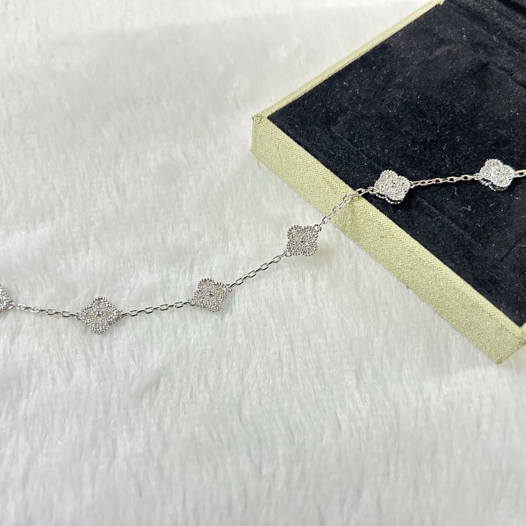 [Olivia JW]CLOVER 6 MOTIF DIAMOND BRACELET