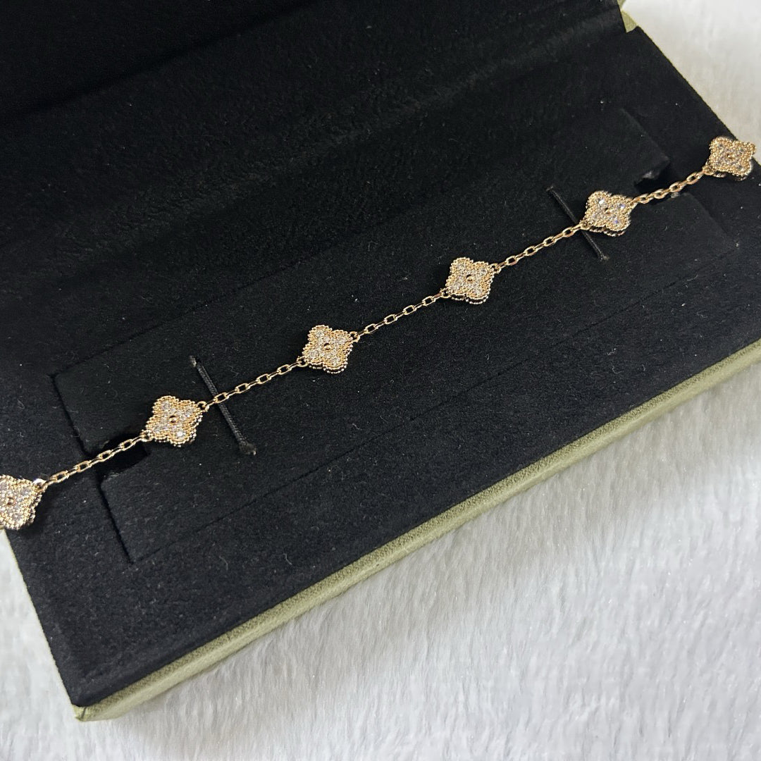 [Olivia JW]CLOVER 6 MOTIF DIAMOND BRACELET