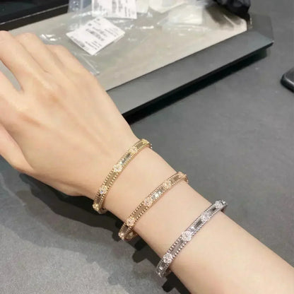 [Olivia Jewelry]CLOVER BRACELET 4MM DIAMONDS