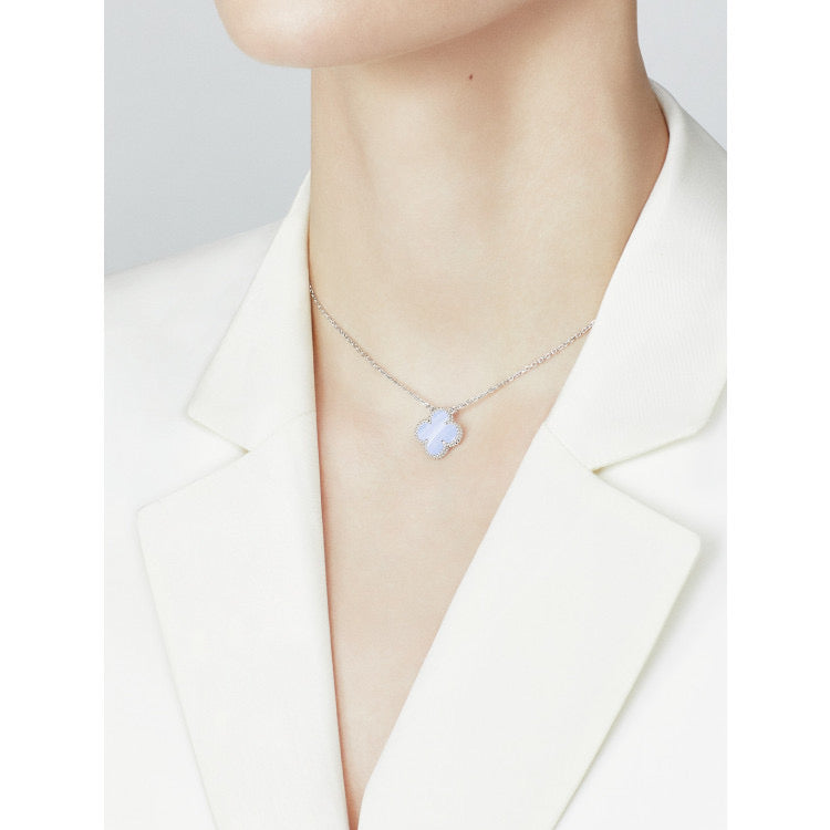 [Olivia Jewelry]CLOVER 15MM BLUE CHALCEDONY NECKLACE SILVER
