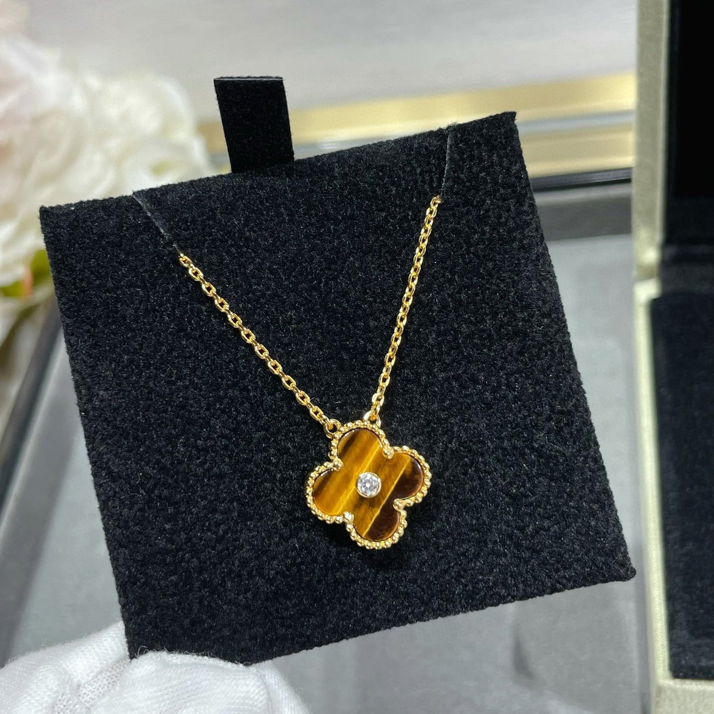 [Olivia Jewelry]CLOVER 15MM DIAMOND AND YELLOW TIGER'S EYE AGATE necklace