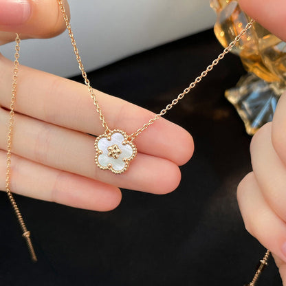 [Olivia Jewelry]LUCKY  WHITE MOP  PLUM BLOSSOM NECKLACE