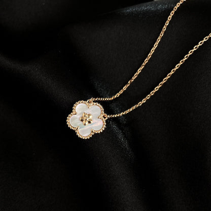 [Olivia Jewelry]LUCKY  WHITE MOP  PLUM BLOSSOM NECKLACE
