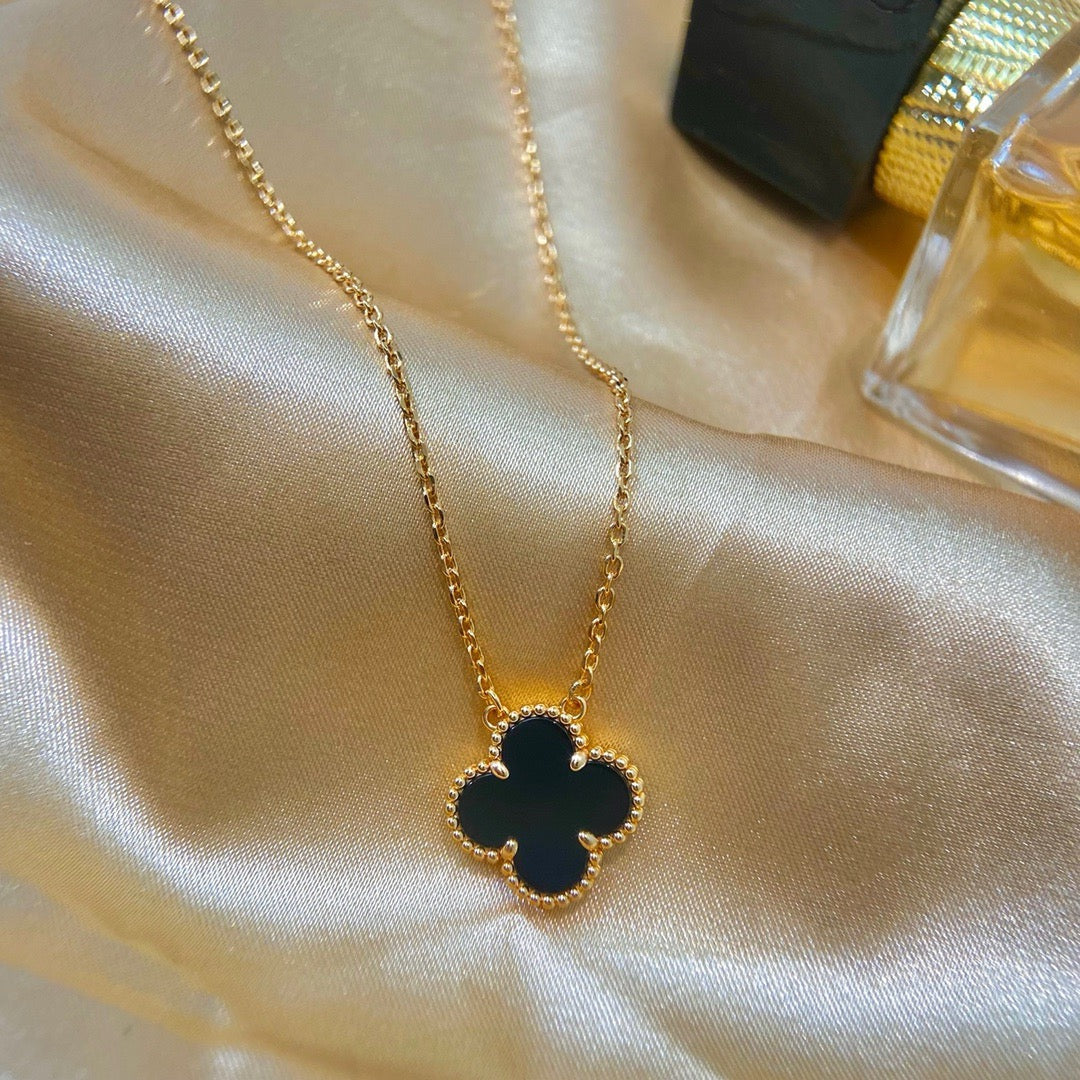 [Olivia Jewelry]CLOVER 15MM BLACK ONYX SINGLE FLOWER NECKLACE