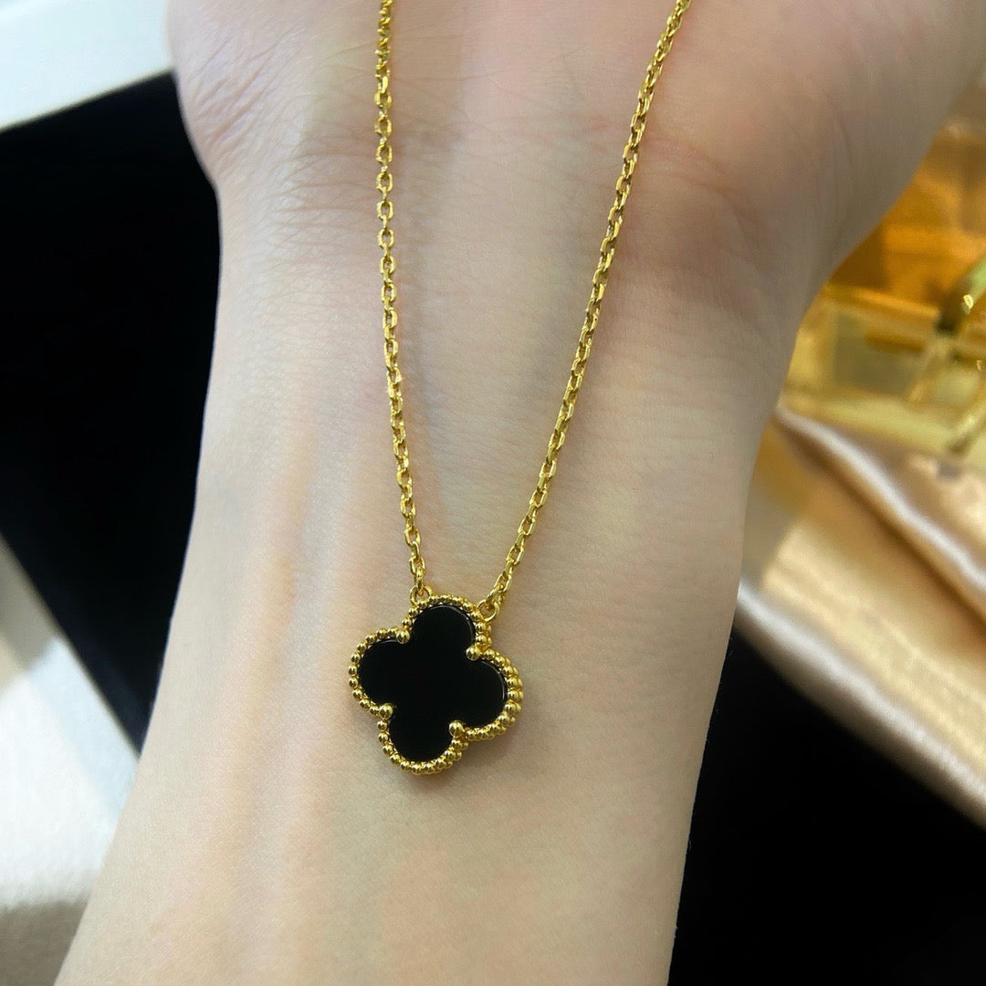 [Olivia Jewelry]CLOVER 15MM BLACK ONYX SINGLE FLOWER NECKLACE