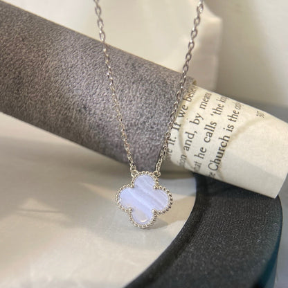 [Olivia Jewelry]CLOVER 15MM BLUE CHALCEDONY NECKLACE SILVER