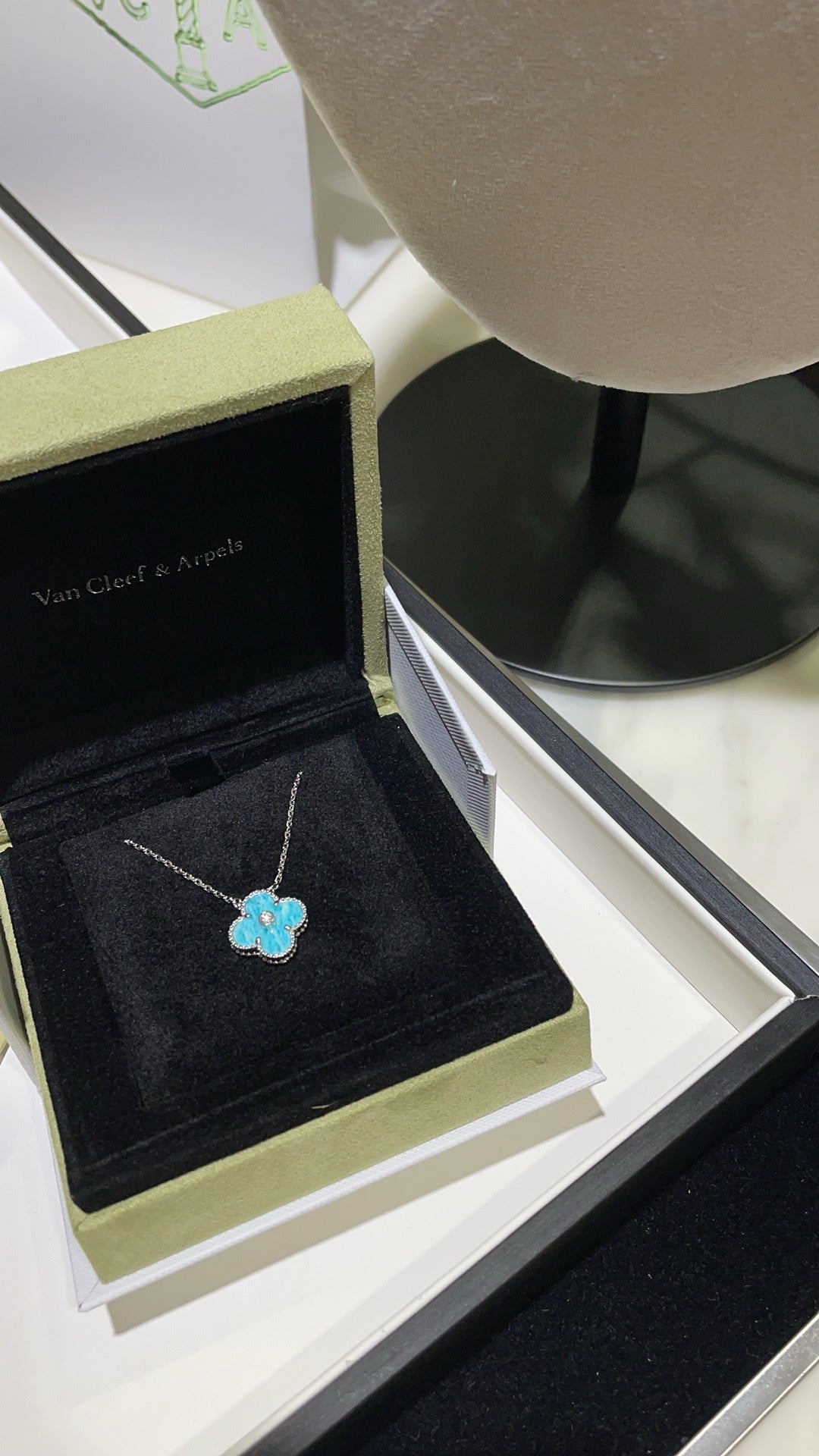 [Olivia Jewelry]CLOVER 15MM DIAMOND SVRES PORCELAIN  NECKLACE SILVER