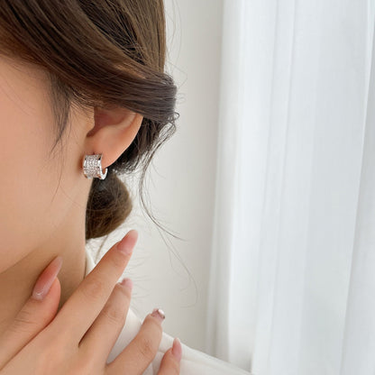 [OLIVIA]ZERO 1 DIAMOND PAVED EARRINGS