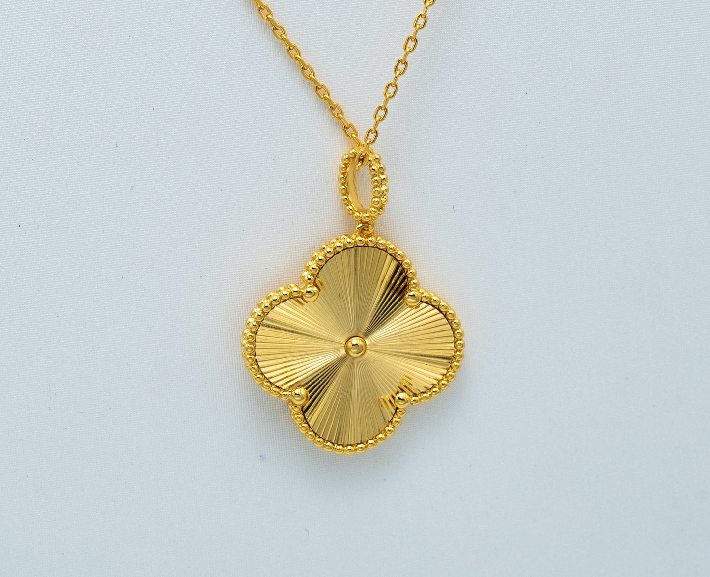 [Olivia Jewelry]CLOVER 25MM PEDANT NECKLACE GOLD
