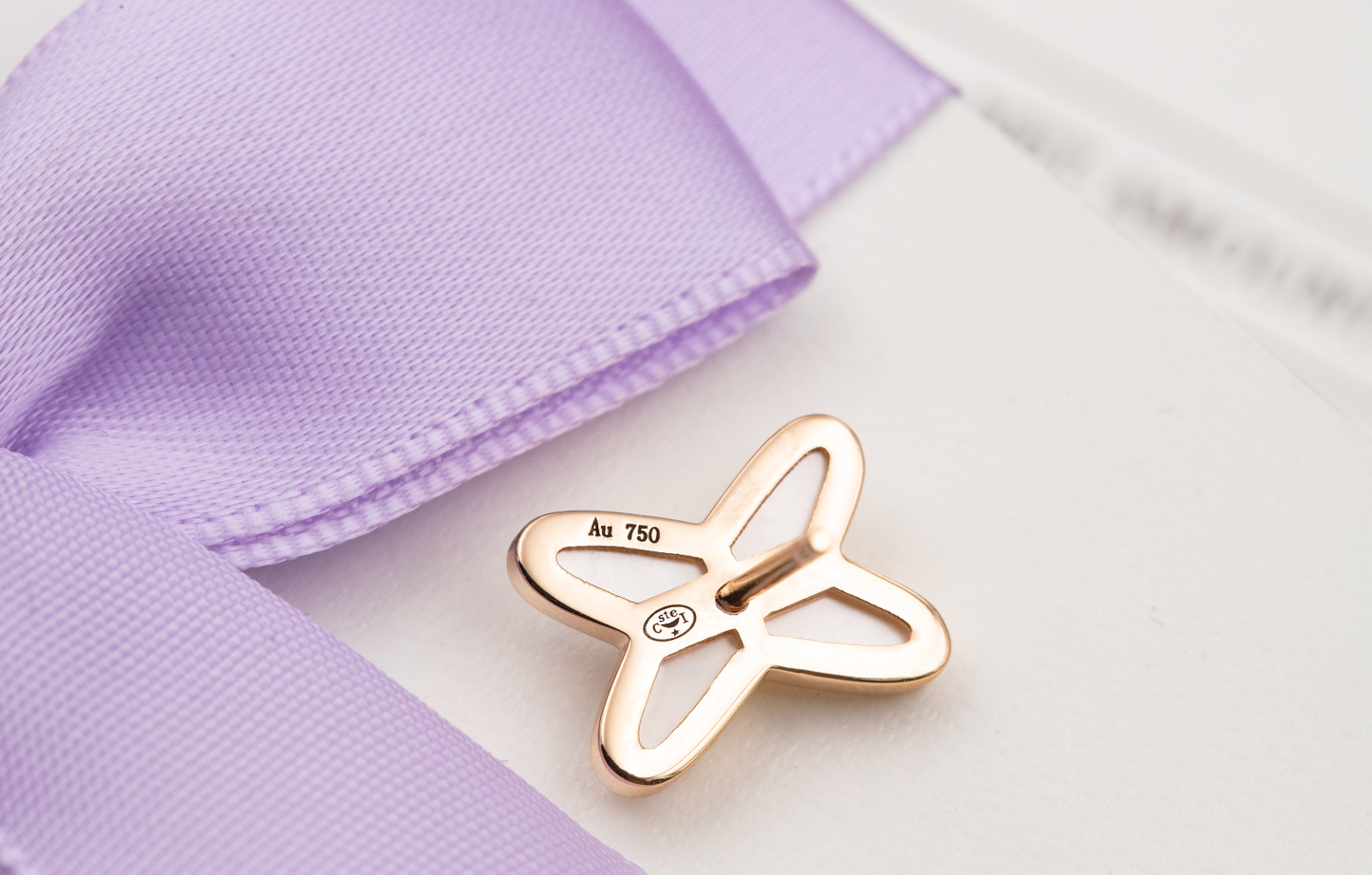 [Olivia Jewelry]JEUX DE WHITE MOP PINK GOLD DIAMOND EARRINGS
