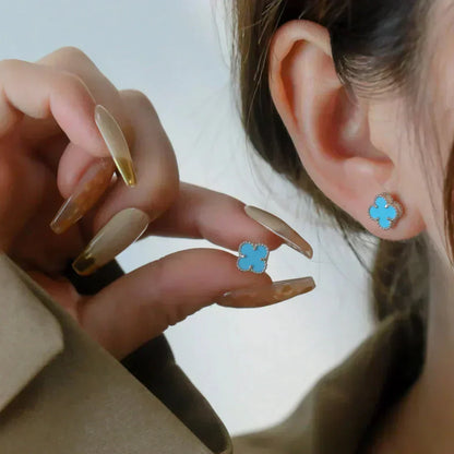 [Olivia Jewelry]CLOVER MINI 9.5MM ONYX STUD EARRINGS SILVER