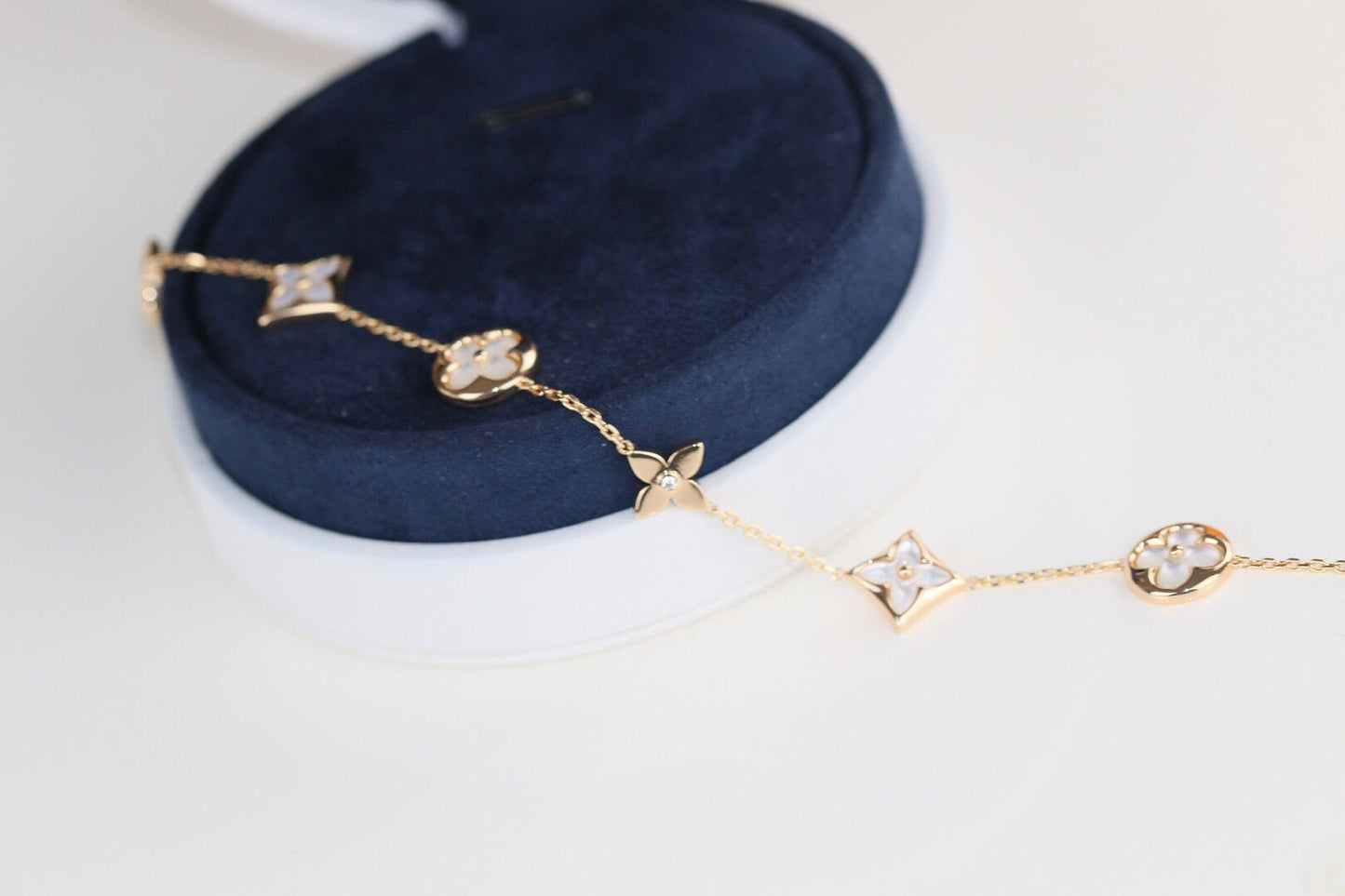 [Olivia Jewelry]LEAF CLOVER BRACELET